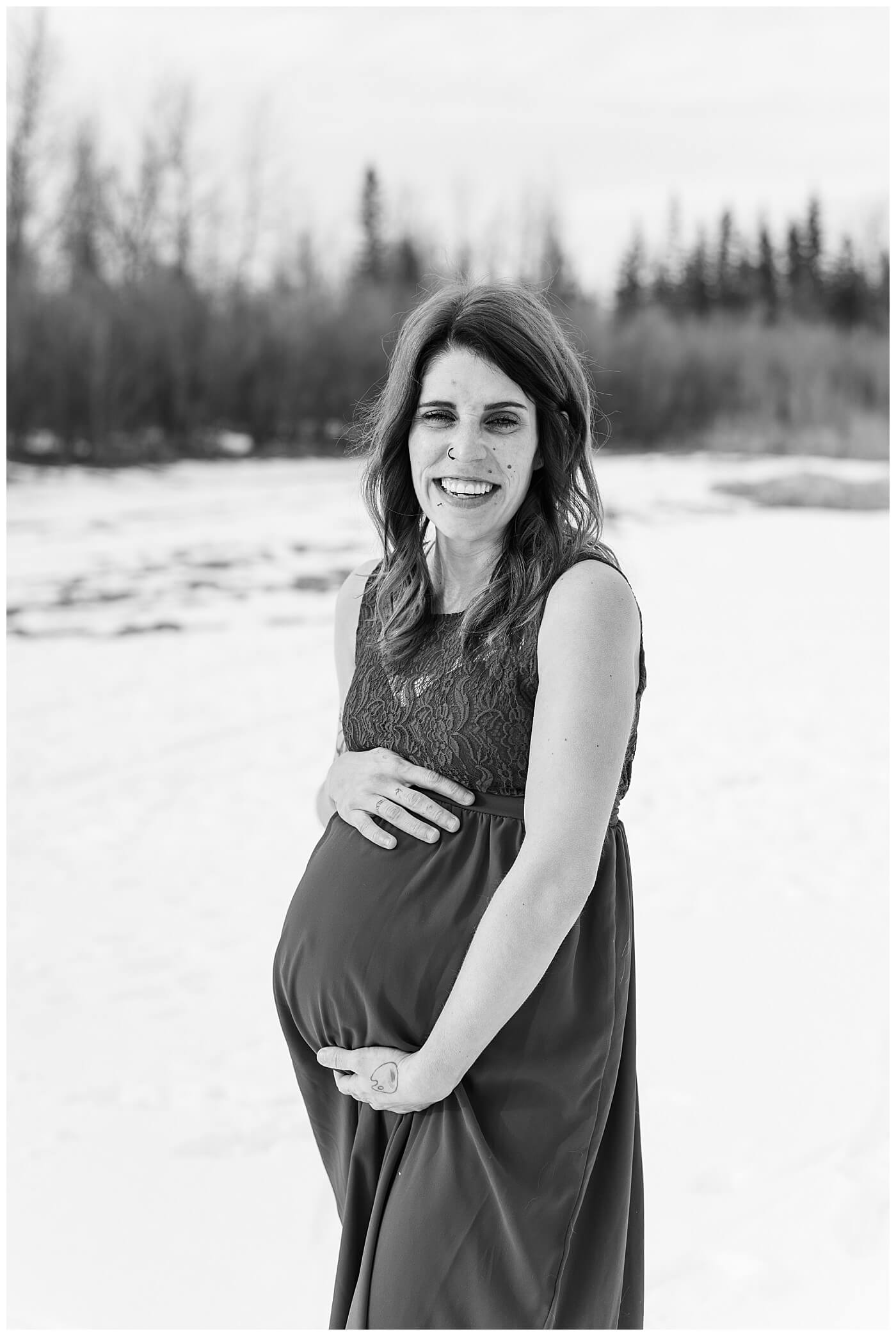Black and White Maternity photo Innisfail
